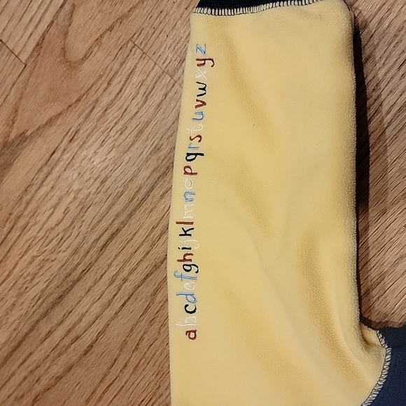 Carter's 18 mon Fleece Onesie - Picture 3 of 4